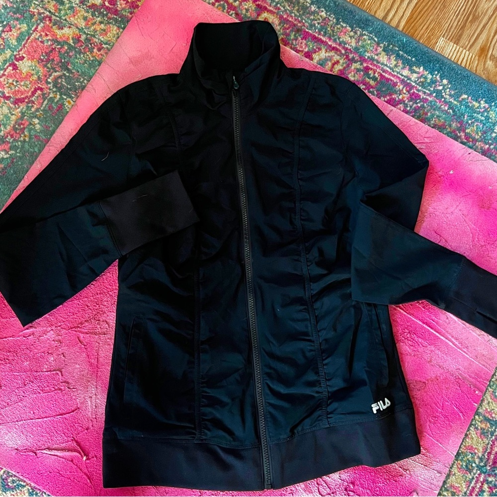 FIlA Women’s Workout Jacket 💪🏽🏋🏻‍♀️